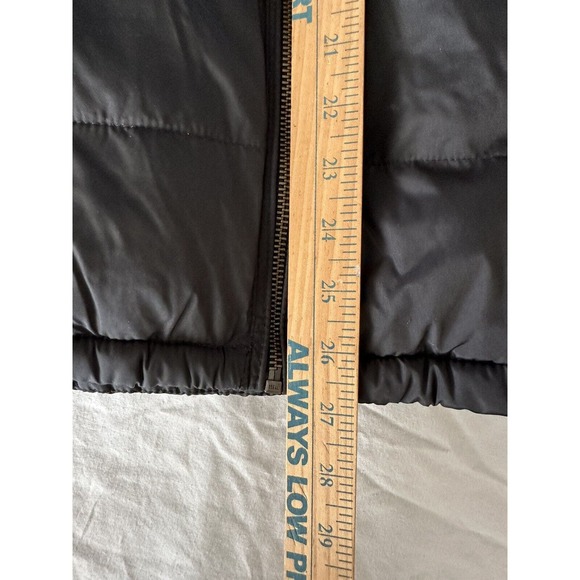 Old Navy Puffer Vest Jacket, Black Size Medium Zip Up Quilted Fleece inside - Picture 11 of 13